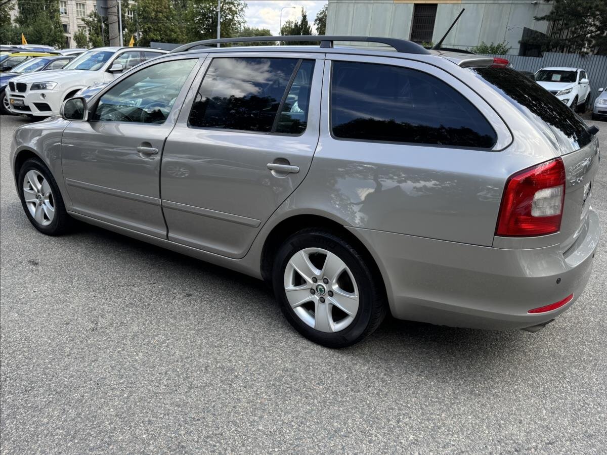 Škoda Octavia Kombi 1,6 l 77 kw