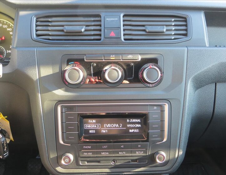 Volkswagen Caddy Skříň 1,4 l 81 kw