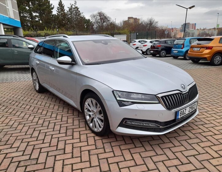 Škoda Superb Kombi 2,0 l 110 kw