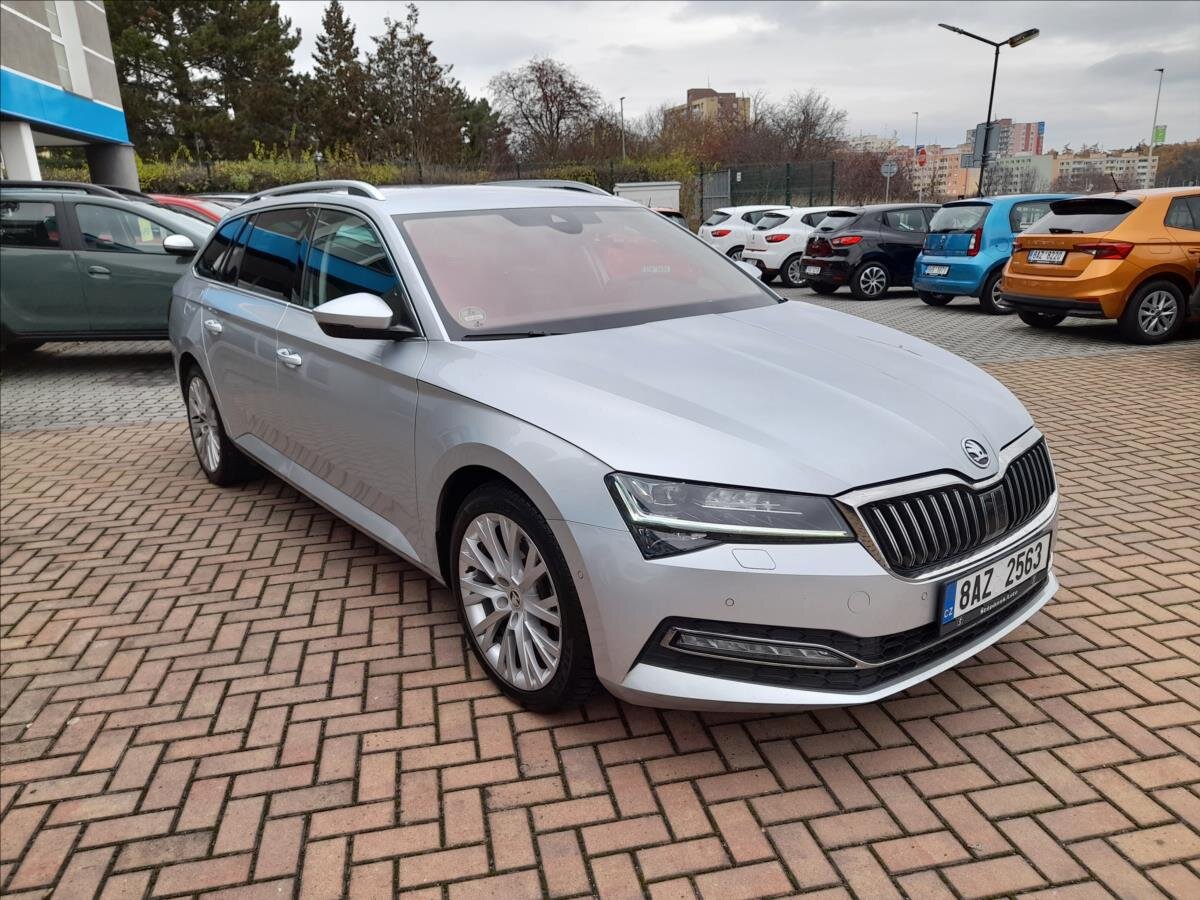 Škoda Superb Kombi 2,0 l 110 kw