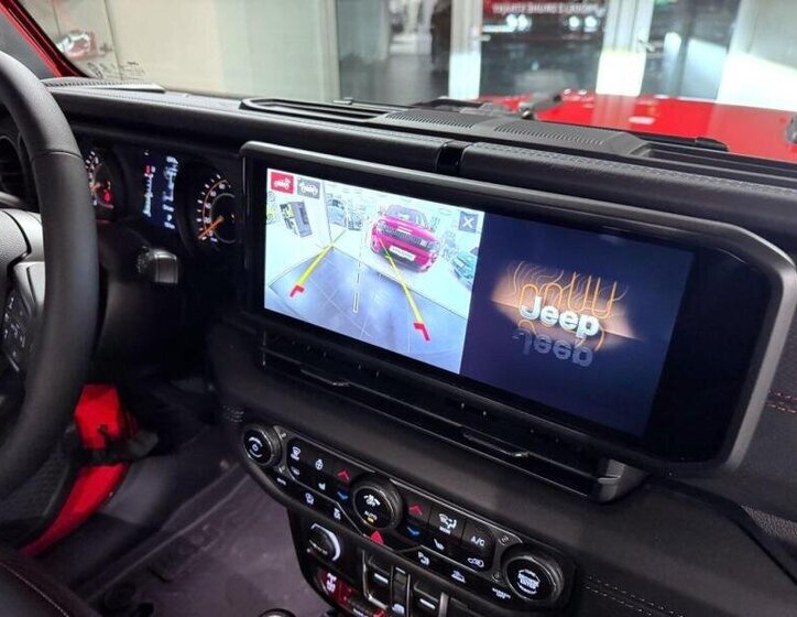 Jeep Wrangler Kombi 2,0 l 200 kw