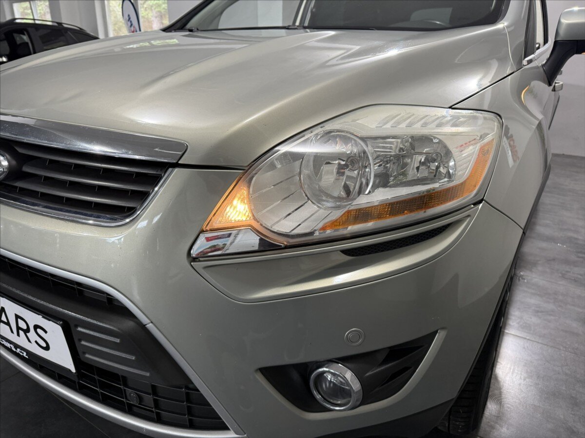 Ford Kuga SUV / Terénní 2,0 l 100 kw