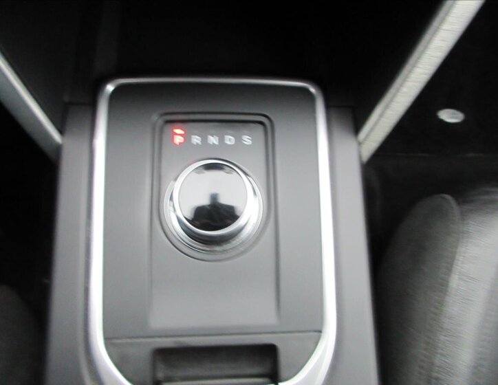 Land Rover Discovery Sport SUV 2,0 l 132 kw