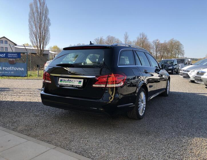 Mercedes-Benz Třídy E 6