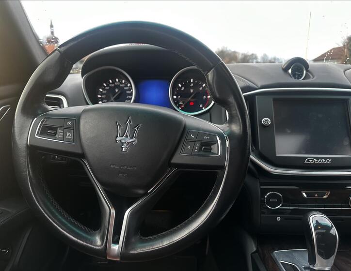 Maserati Ghibli 19