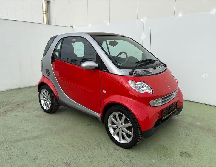 Smart Fortwo Kupé 698,0 45 kw