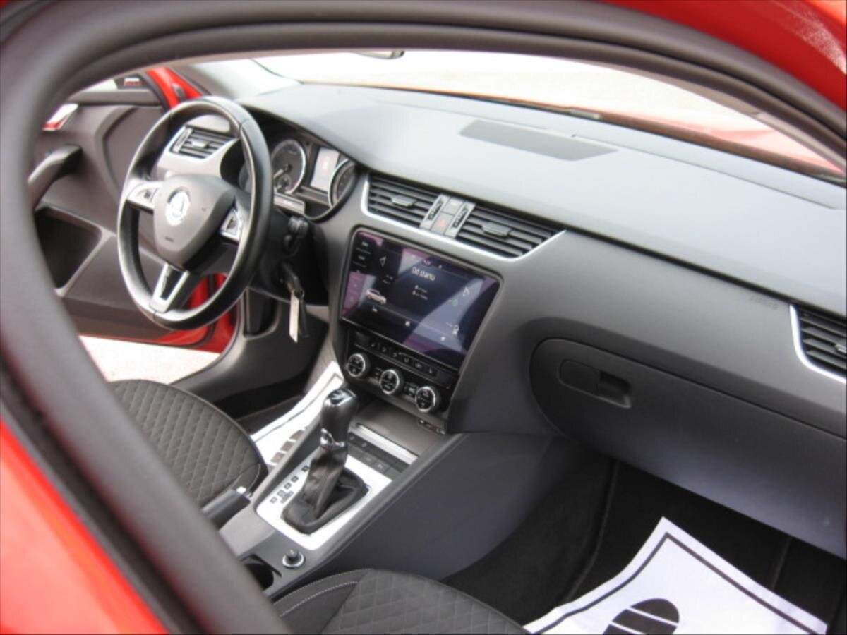 Škoda Octavia Kombi 2,0 l 110 kw