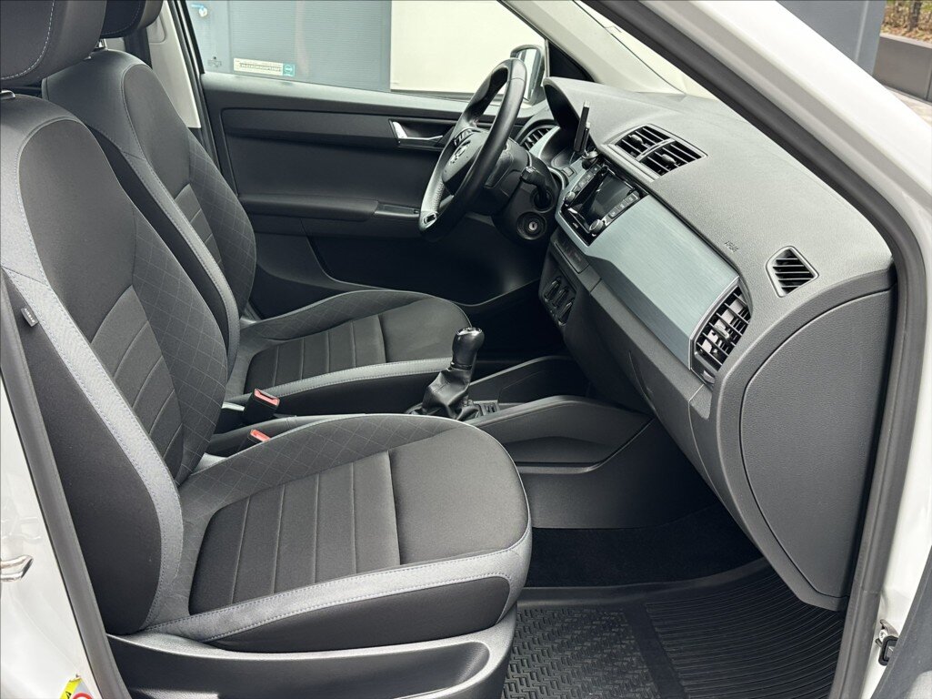 Škoda Fabia Hatchback 999,0 70 kw