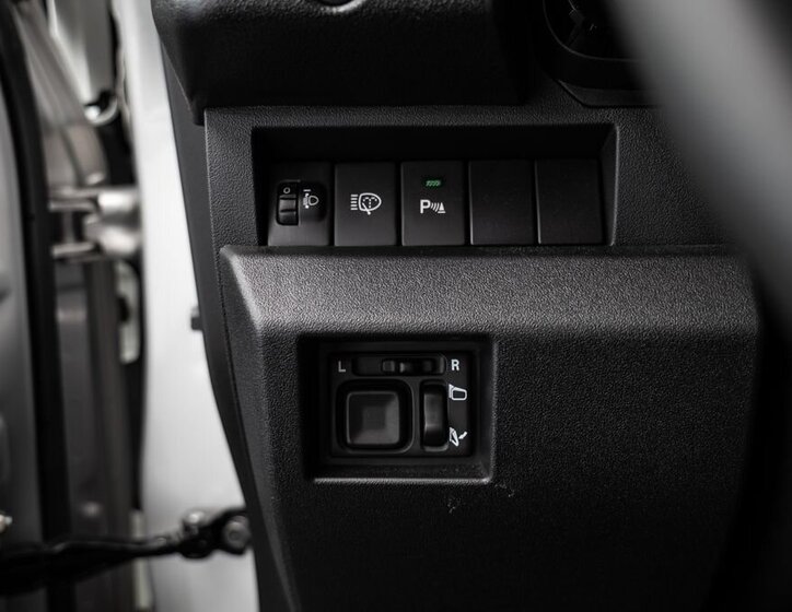 Suzuki Jimny SUV 1,5 l 75 kw