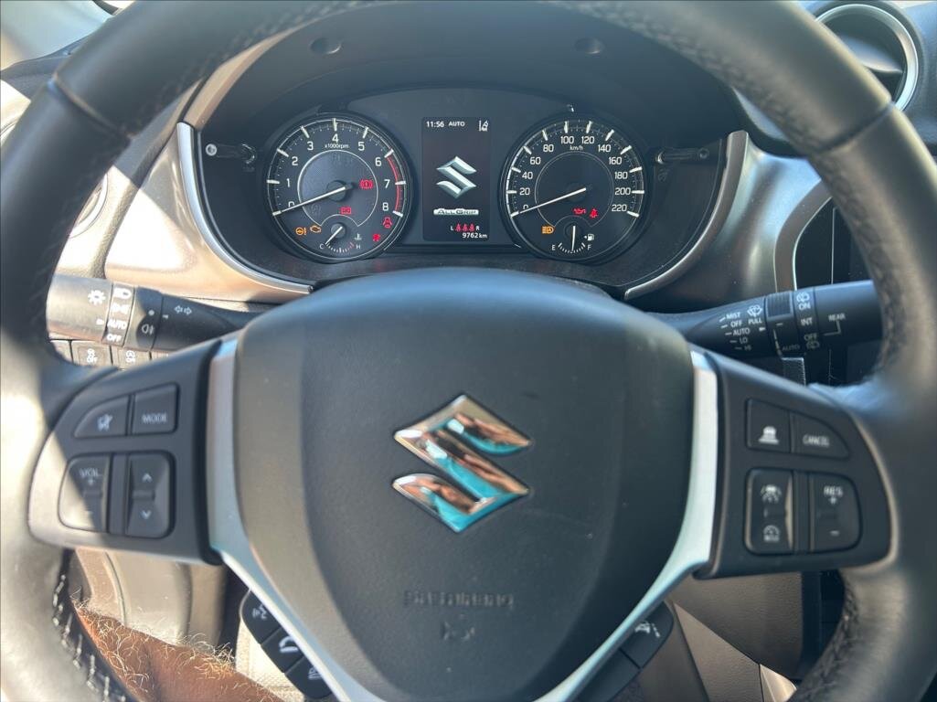 Suzuki Vitara SUV 1,4 l 95 kw