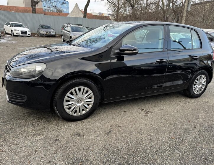 Volkswagen Golf Hatchback 1,6 l 77 kw