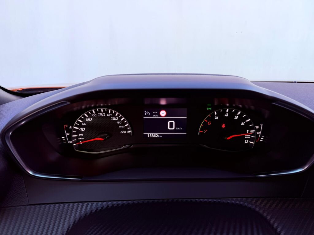 Peugeot 2008 Hatchback 1,2 l 74 kw