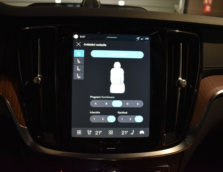 Volvo V60 Kombi 2,0 l 145 kw