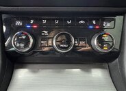 Škoda Superb Sedan / Limuzína 2,0 l 110 kw