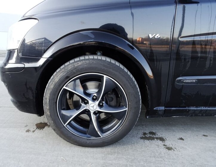 Mercedes-Benz Viano 29