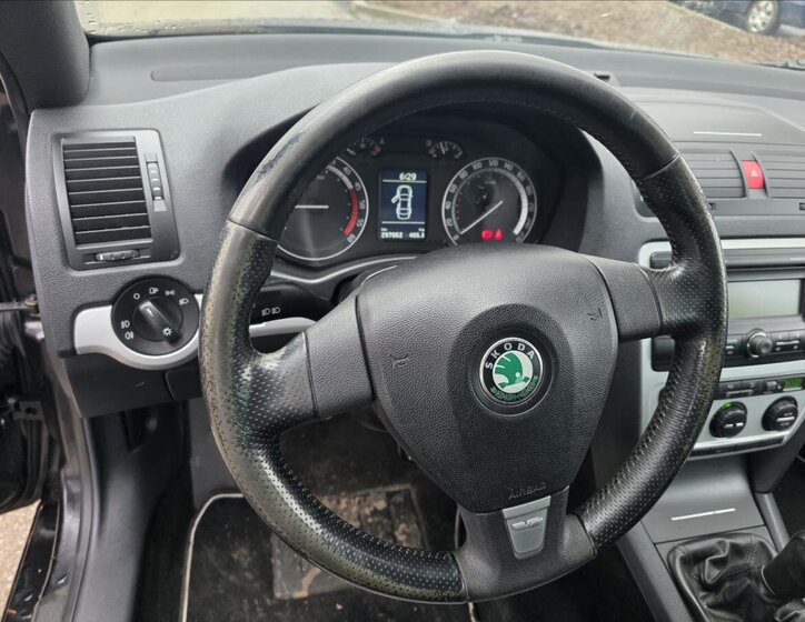 Škoda Octavia Kombi 2,0 l 125 kw