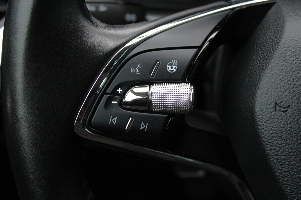 Škoda Scala Hatchback 999,0 81 kw