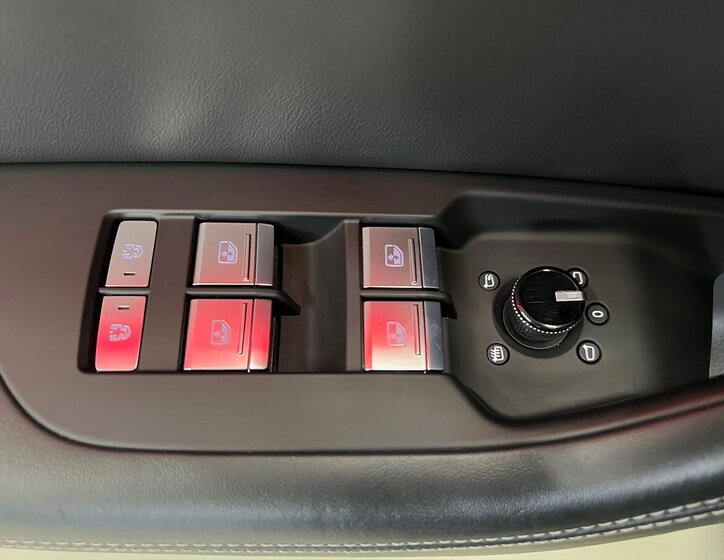 Audi A6 Allroad Kombi 3,0 l 210 kw