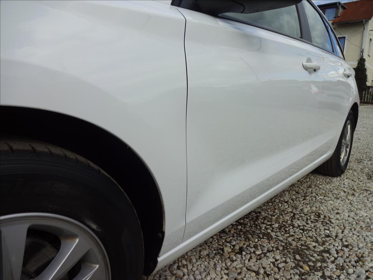 Hyundai i30 Kombi 1,6 l 85 kw