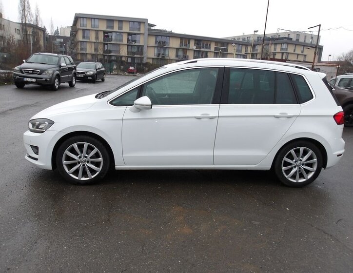 Volkswagen Golf Sportsvan Kombi 2,0 l 110 kw