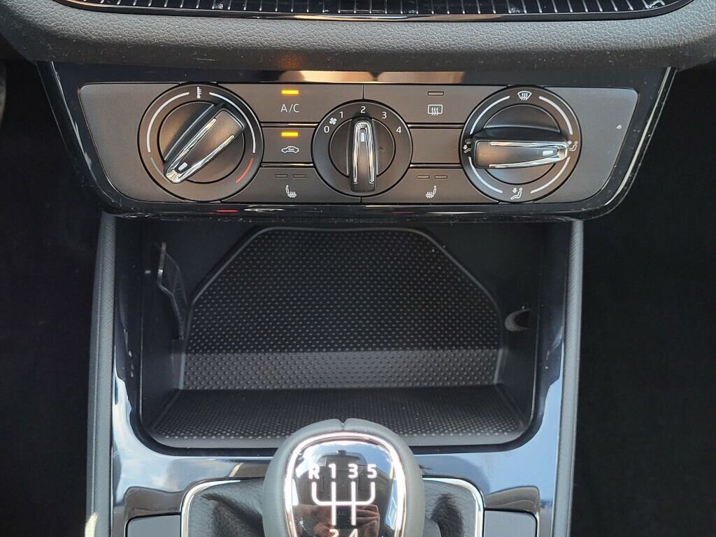 Škoda Fabia Hatchback 999,0 59 kw