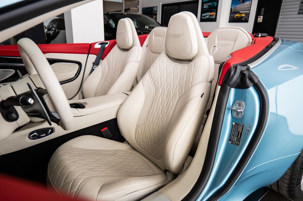 Aston Martin Ostatní Kabriolet 4,0 l 500 kw