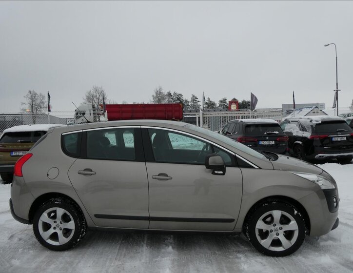 Peugeot 3008 9