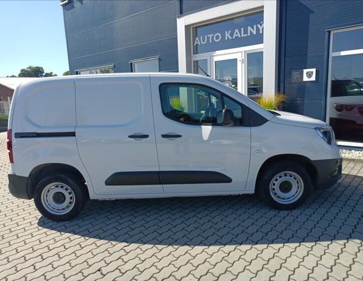 Opel Combo 9