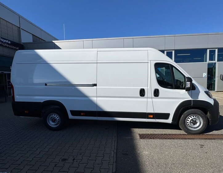 Toyota Proace Max Skříň 2,2 l 103 kw