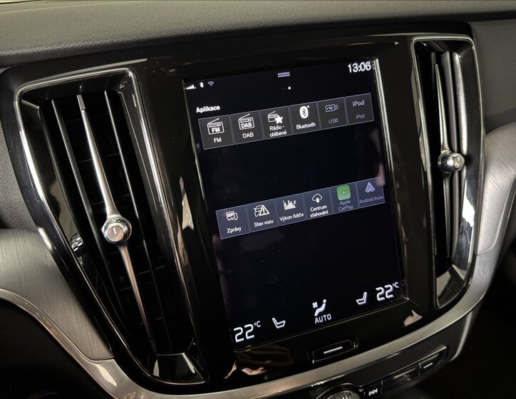 Volvo V60 Kombi 2,0 l 145 kw