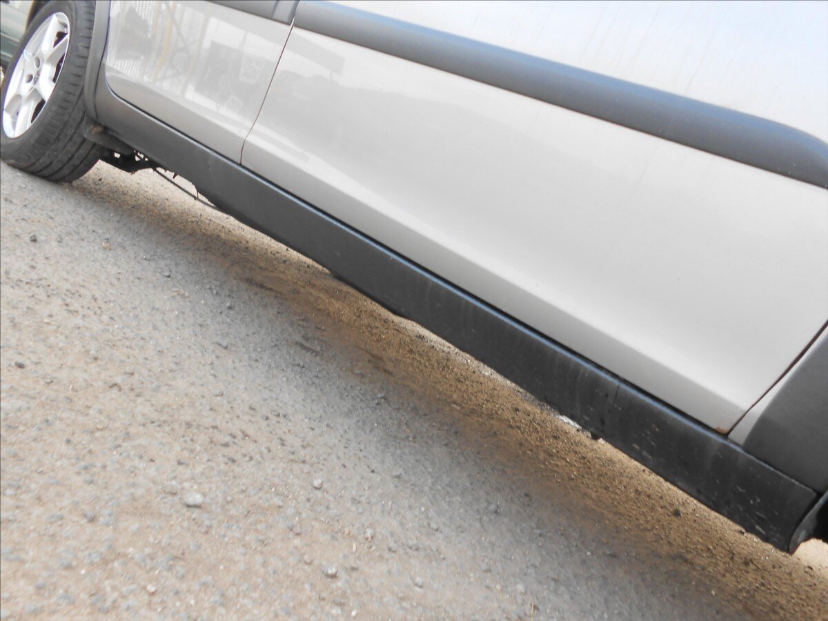 Škoda Roomster Kombi 1,4 l 63 kw