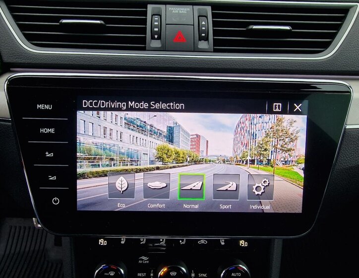 Škoda Superb Kombi 2,0 l 140 kw