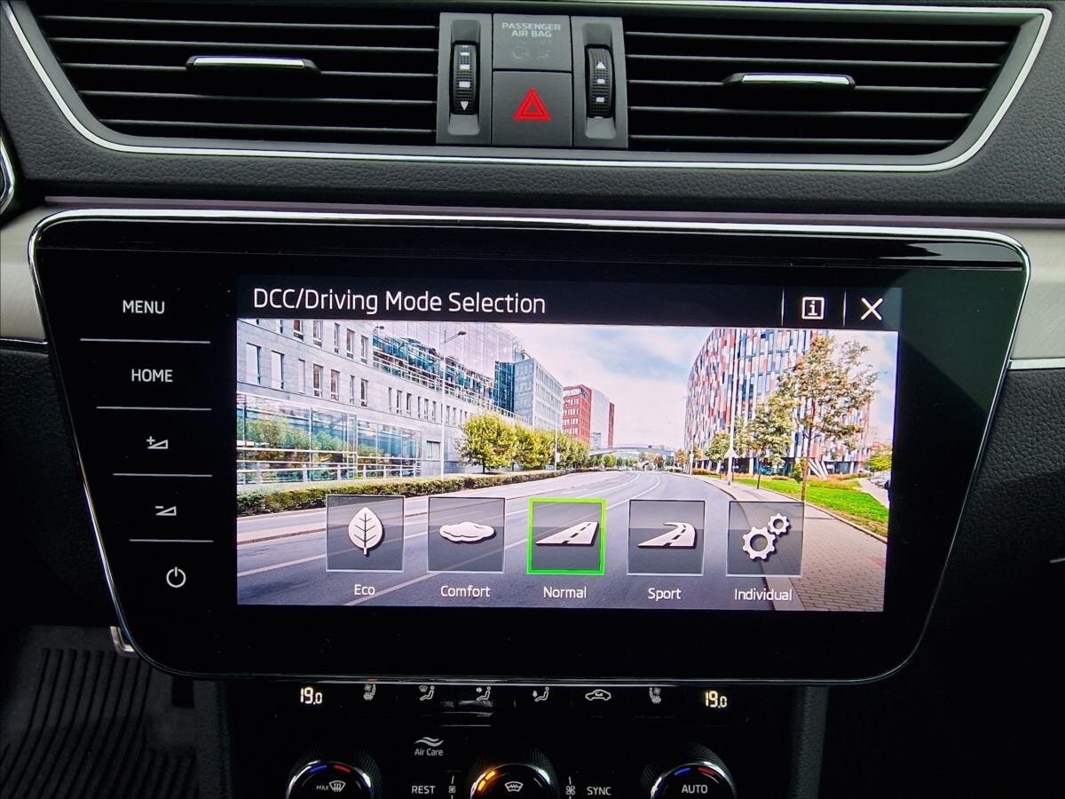 Škoda Superb Kombi 2,0 l 140 kw