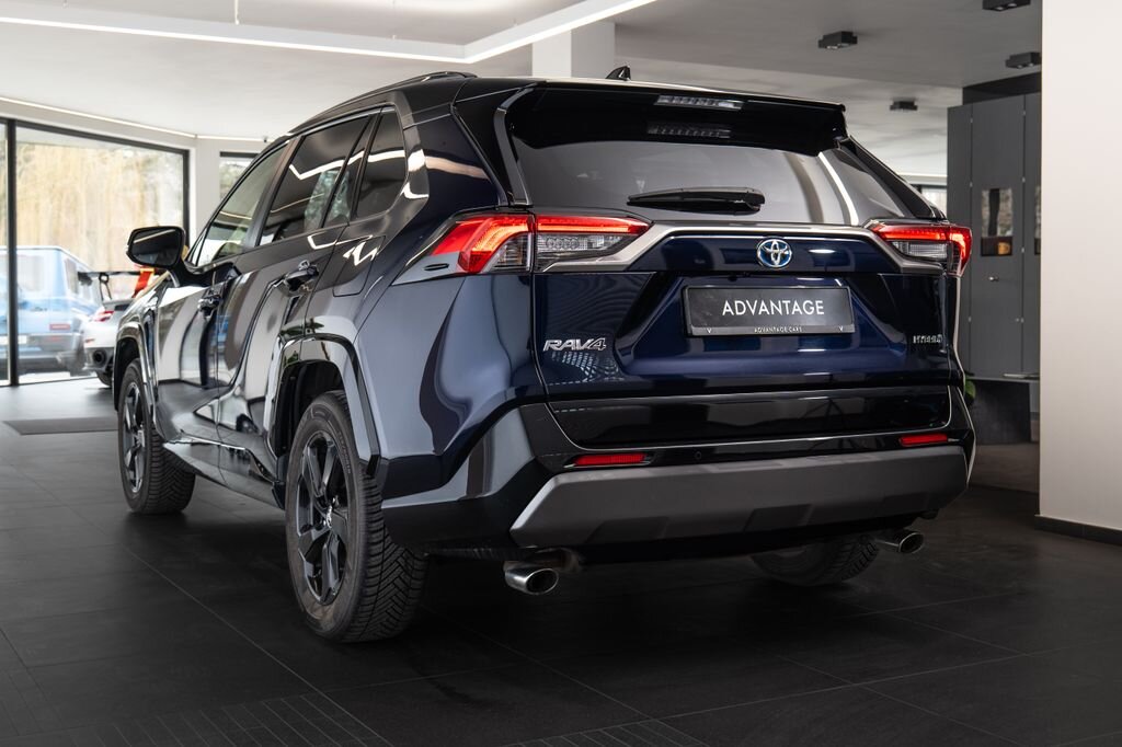 Toyota RAV4 SUV 2,5 l 131 kw