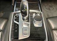 BMW Řada 7 Sedan 3,0 l 294 kw