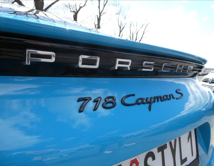 Porsche Cayman Kupé 2,5 l 257 kw