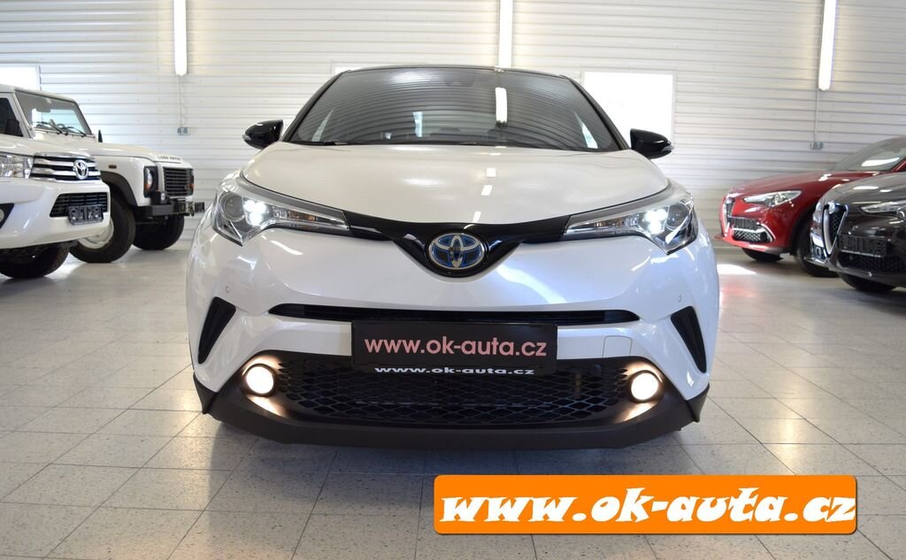 Toyota C-HR Hatchback 1,8 l 0