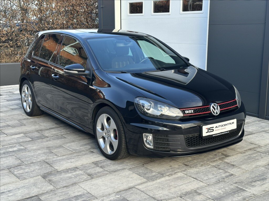 Volkswagen Golf Hatchback 2,0 l 155 kw