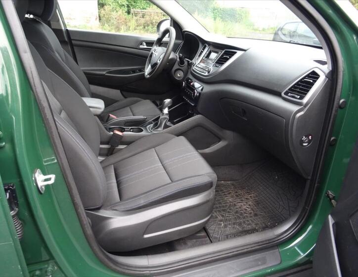 Hyundai Tucson 12