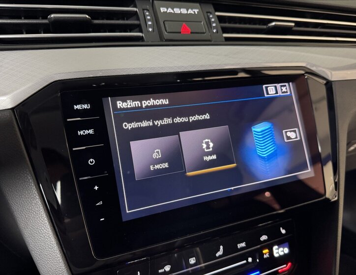 Volkswagen Passat Kombi 1,4 l 160 kw