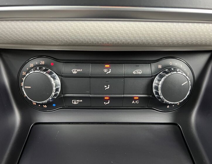 Mercedes-Benz Třídy A Hatchback 1,8 l 80 kw