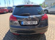 Opel Insignia Kombi 2,0 l 143 kw