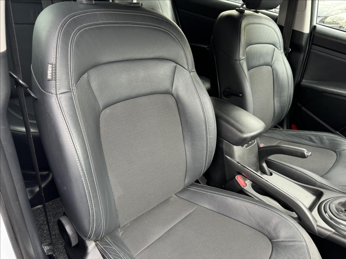 KIA Sportage SUV / Terénní 2,0 l 135 kw