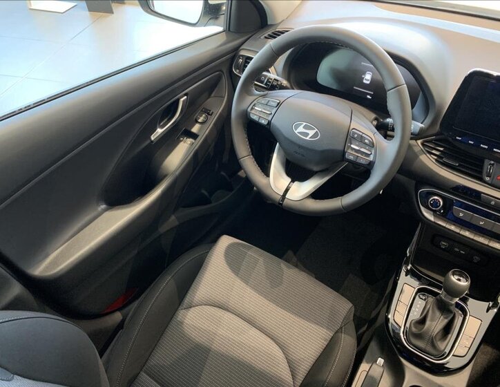 Hyundai i30 Kombi 998,0 74 kw