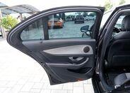 Mercedes-Benz Třídy E 16