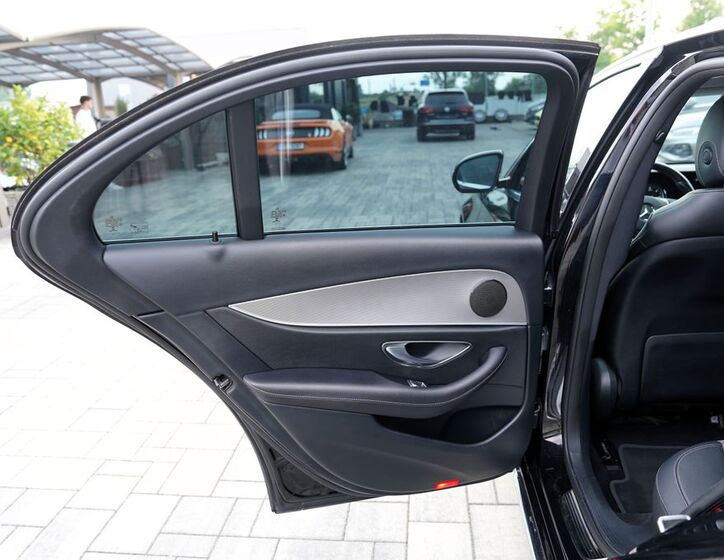 Mercedes-Benz Třídy E 16