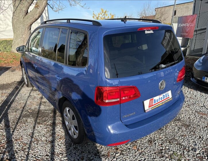 Volkswagen Touran MPV 1,2 l 77 kw