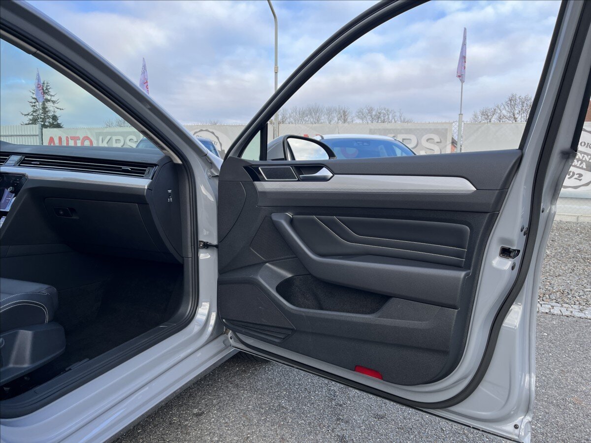 Volkswagen Passat Kombi 2,0 l 110 kw