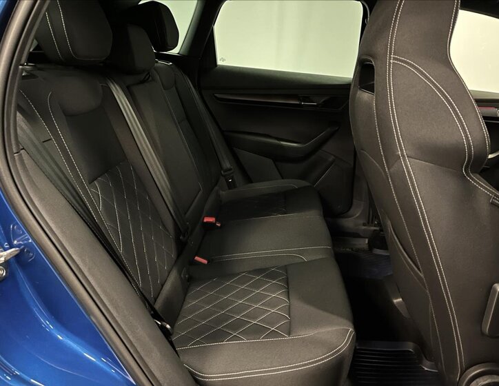 Škoda Karoq SUV 1,5 l 110 kw