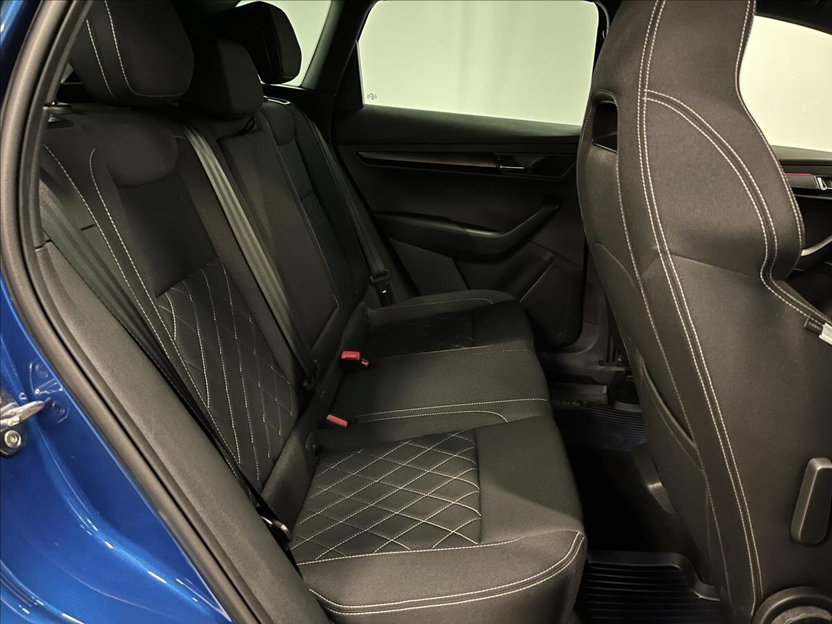 Škoda Karoq SUV 1,5 l 110 kw